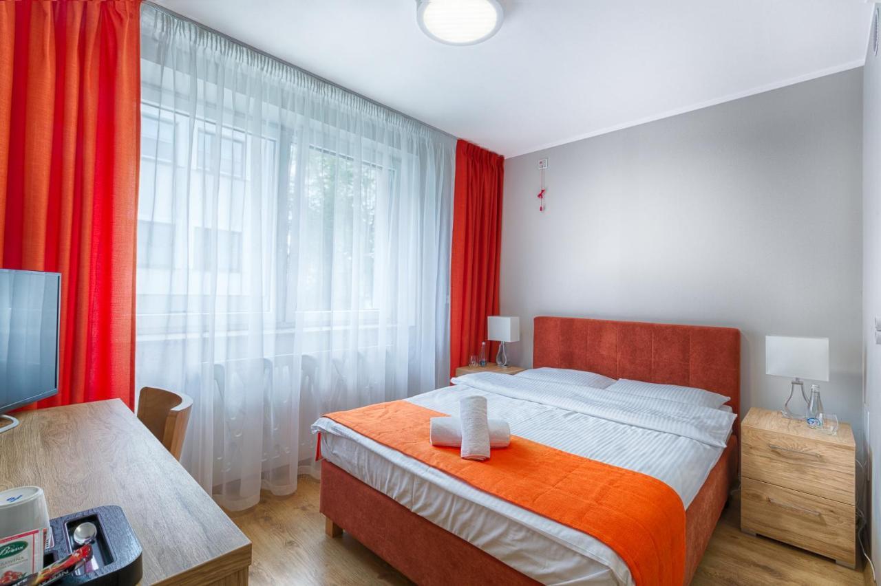 Centrum Rehabilitacji Spolecznej I Zawodowej Zaz Sloneczne Wzgorze 타르노프 외부 사진