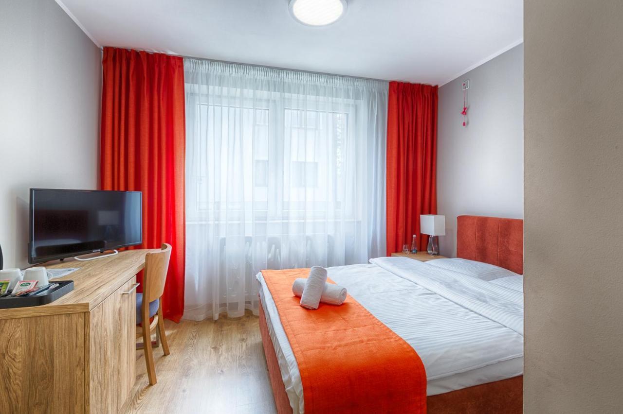 Centrum Rehabilitacji Spolecznej I Zawodowej Zaz Sloneczne Wzgorze 타르노프 외부 사진