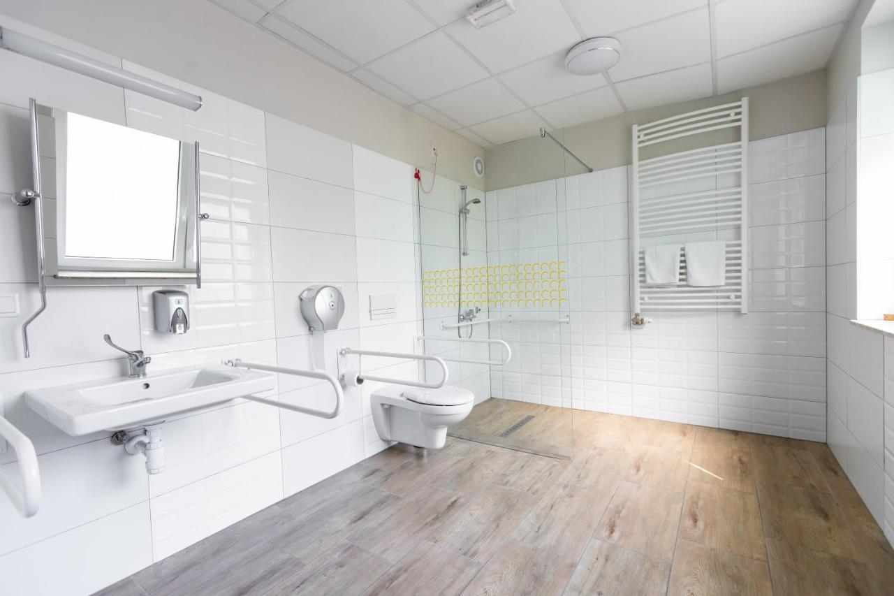 Centrum Rehabilitacji Spolecznej I Zawodowej Zaz Sloneczne Wzgorze 타르노프 외부 사진